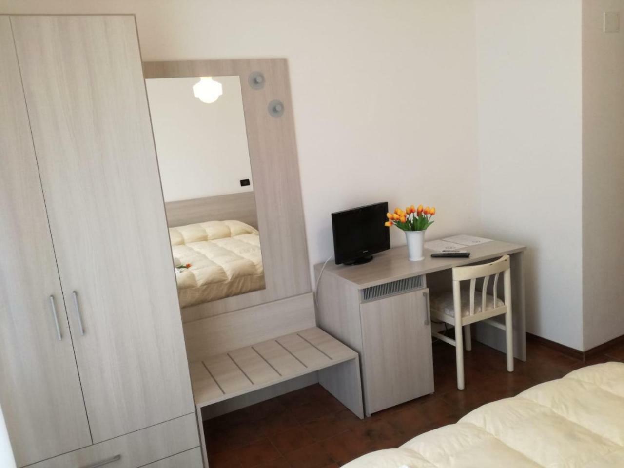 Hotel Giulia 마리나디마사 외부 사진